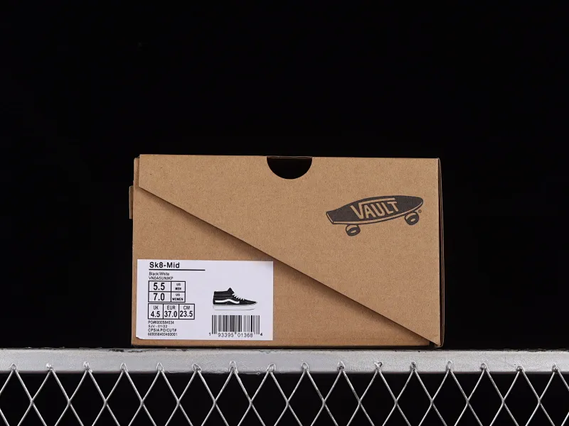 All categories Vans Vans series Vans Hi Vans high-top Vans SK8-Hi VR3 Vans official classic black and white simple casual canvas shoes VN0005UN1KP